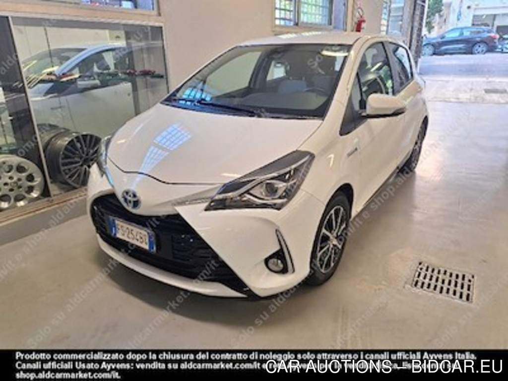 Toyota yaris 1.5 hybrid active hatchback -