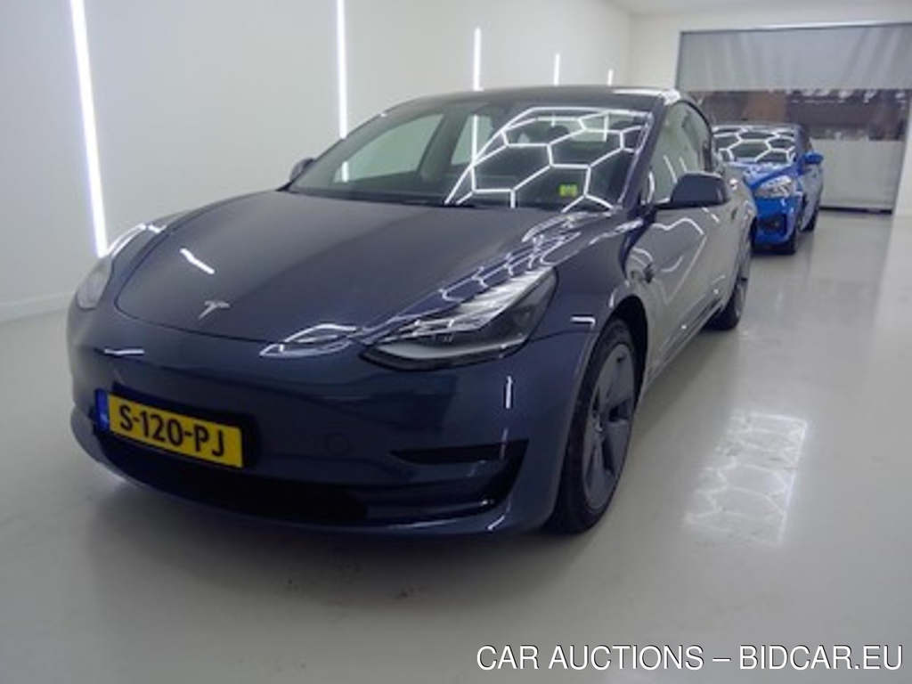 Tesla Model 3 RWD 4d
