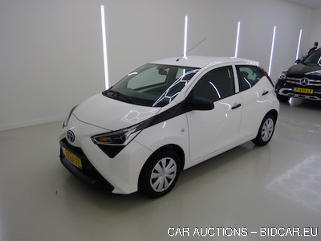 Toyota Aygo 1.0 VVT-i ActieAuto x-fun HEMA