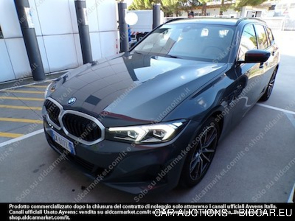BMW series 3 SW 330e xdrive -