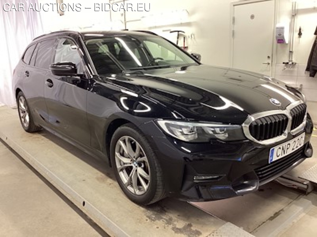 BMW 3-serie 330e Touring Sport Line Comfort paket Drag
