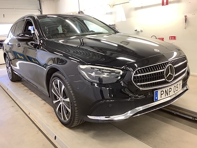 Mercedes-Benz E-Class 300 de T 4MATIC Avantgarde Drag Kamera
