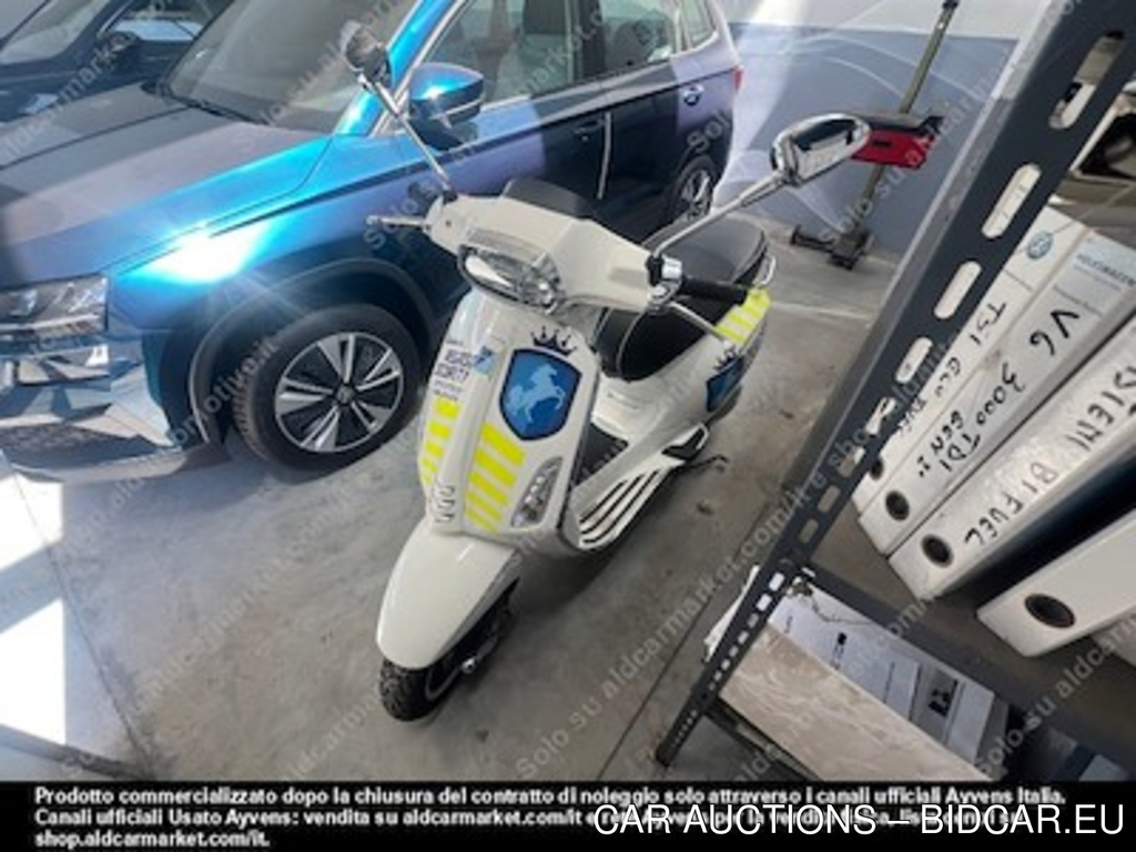 Piaggio vespa sprint 3V 125 abs -