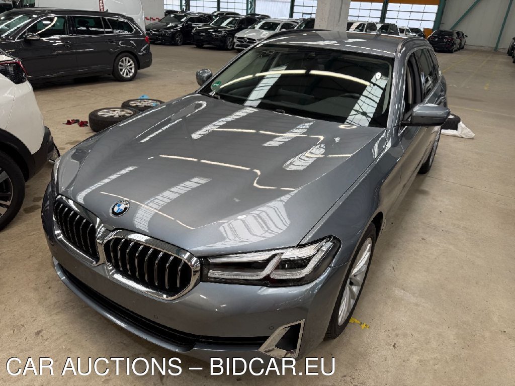 BMW 520D TOURING AUT. Luxury Line, 2021