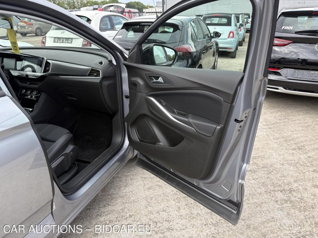 Opel Grandland 1.2 DI AUTOMATIK, 2024