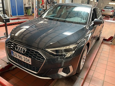 Audi A3 35 TDI 150 HK S tronic Prestige SB UA!