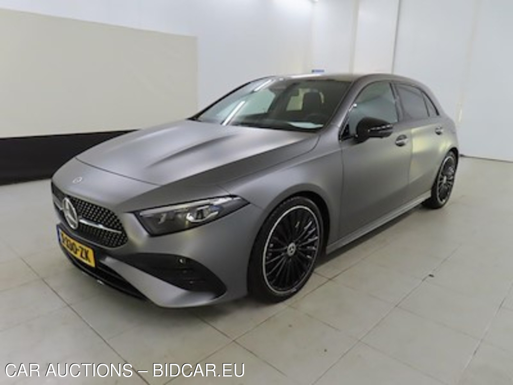 Mercedes-Benz A-klasse A 180 DCT AMG Line 5d