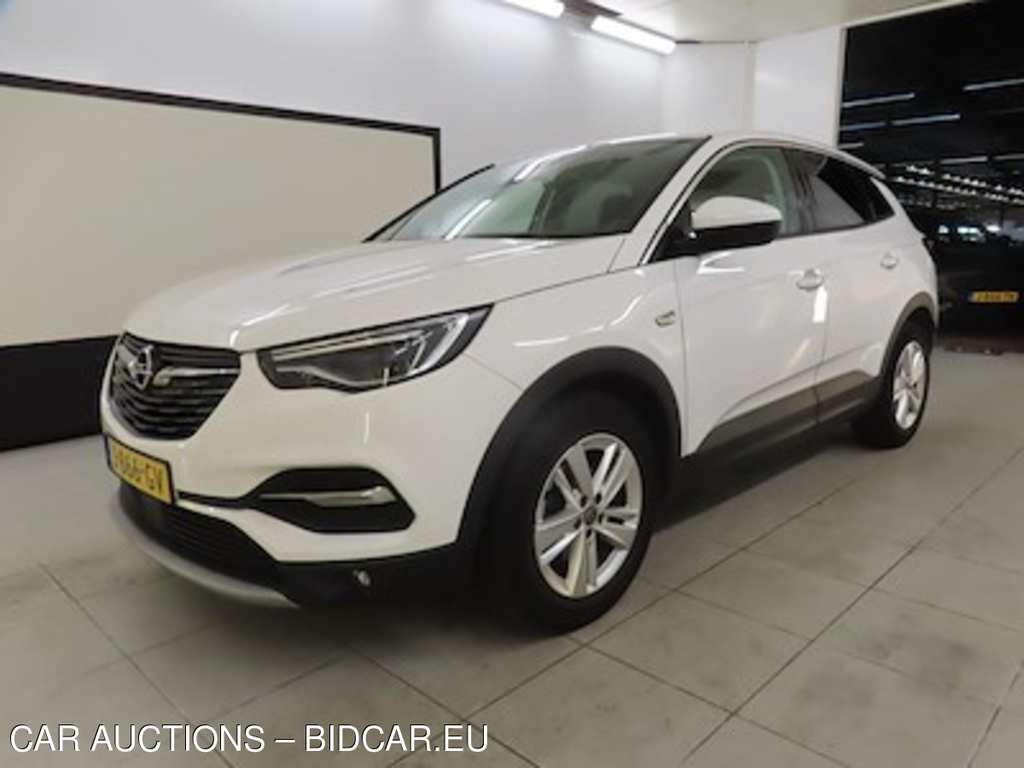 Opel Grandland X 1.2 Turbo S;S 96kW Bus. Executive 5d