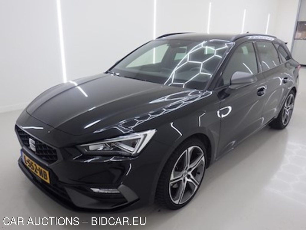 Seat Leon sportstourer 1.5 eTSI FR Business Intensen DSG 5d ActieAuto
