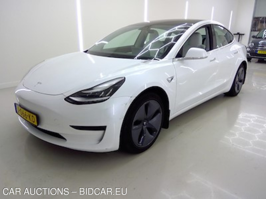 Tesla Model 3 Standard Range Plus RWD 4d