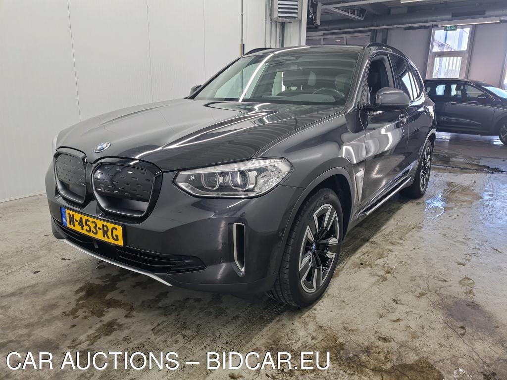 BMW IX3 210kW / 80kWH Executive automaat, 2021