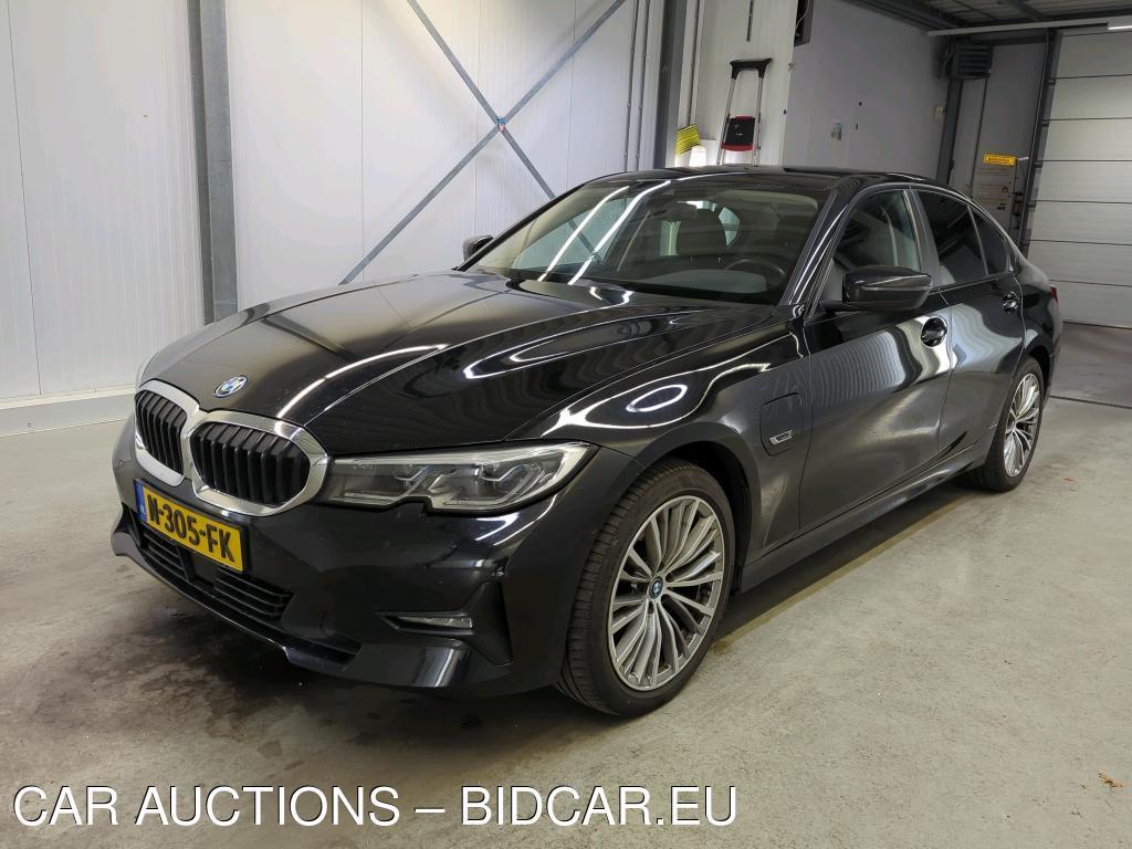 BMW 320 EA 150kW PHEV Business Edition Plus, 2021