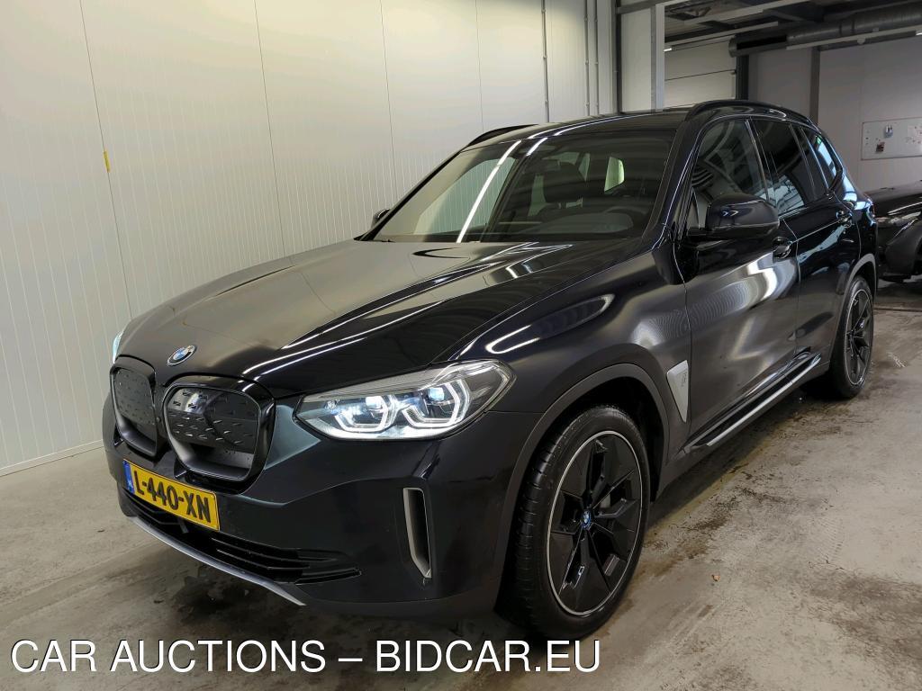 BMW IX3 210kW / 80kWH Executive automaat, 2021