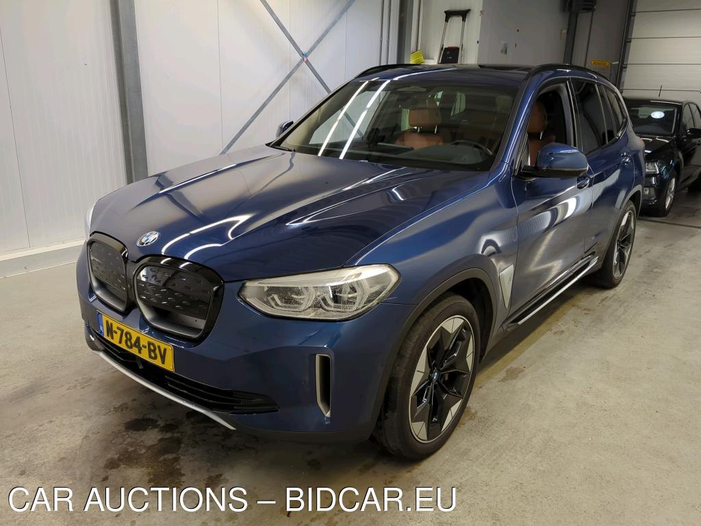 BMW IX3 210kW / 80kWH Executive automaat, 2021