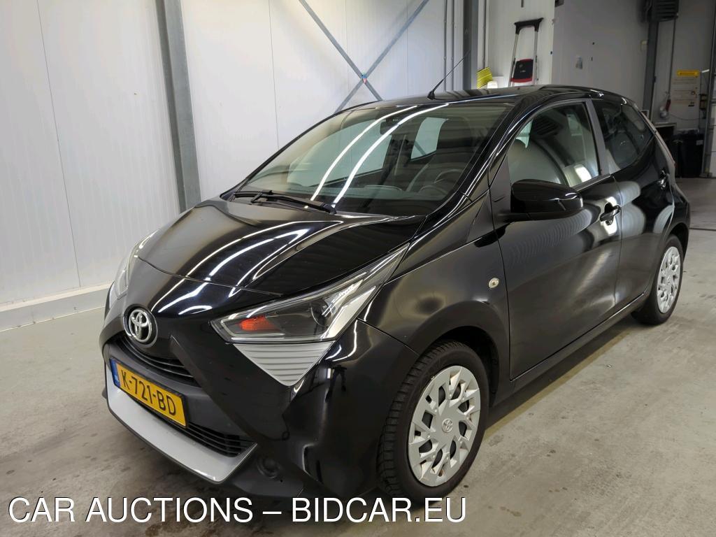 Toyota Aygo 1.0 VVT-i 53kW X-Play, 2020