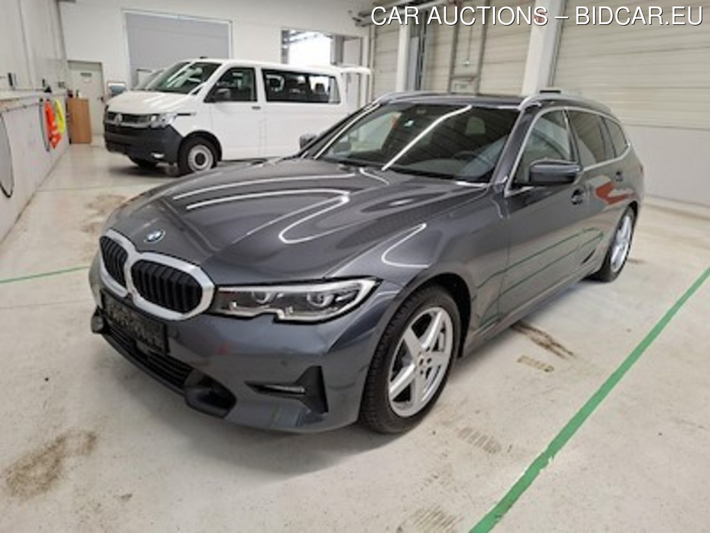 BMW Series 3 318d A Touring 110KW