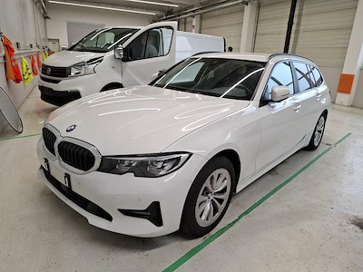 BMW Series 3 318d A Touring 110KW