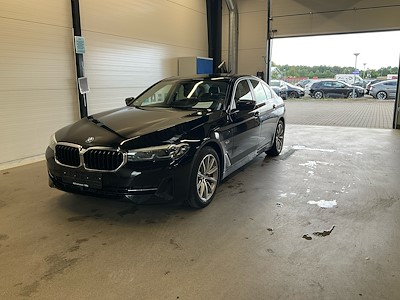 BMW 5 serie 530e SEDAN F SPORT LINE UA!