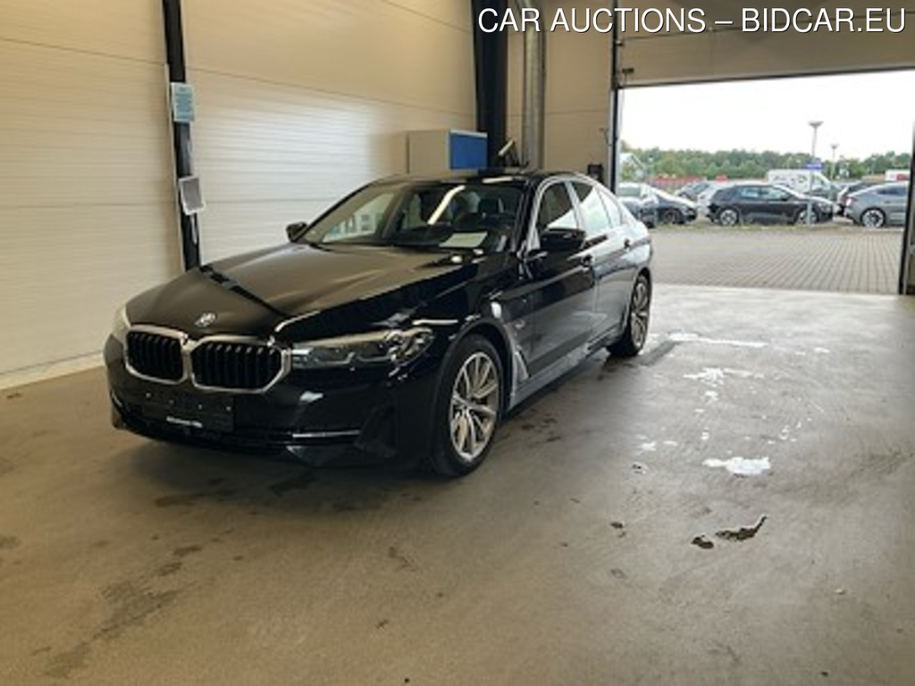 BMW 5 serie 530e SEDAN F SPORT LINE UA!