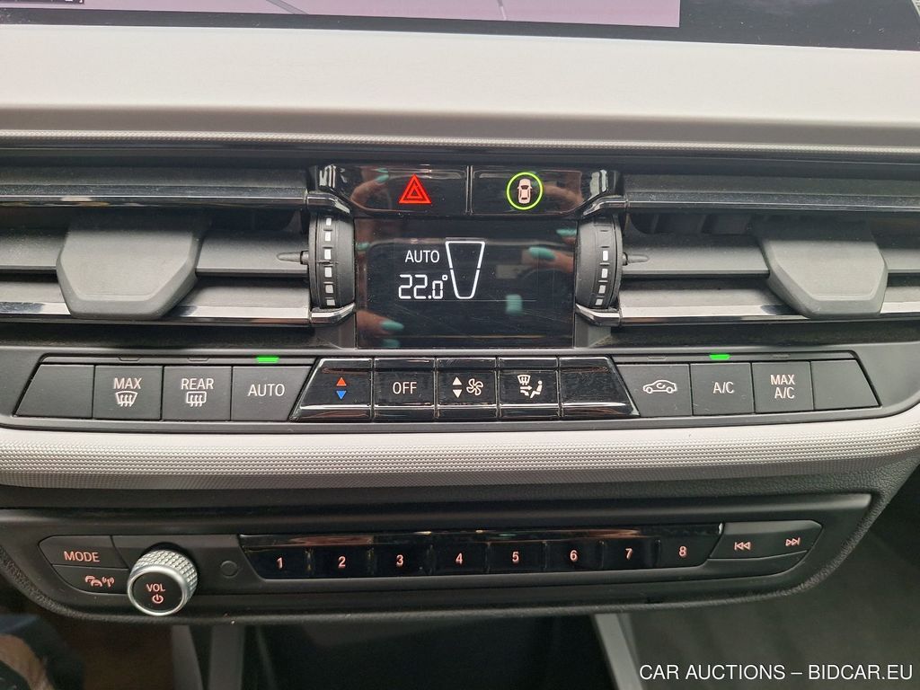 BMW 1 hatch - 2019 118I OPF, 2020