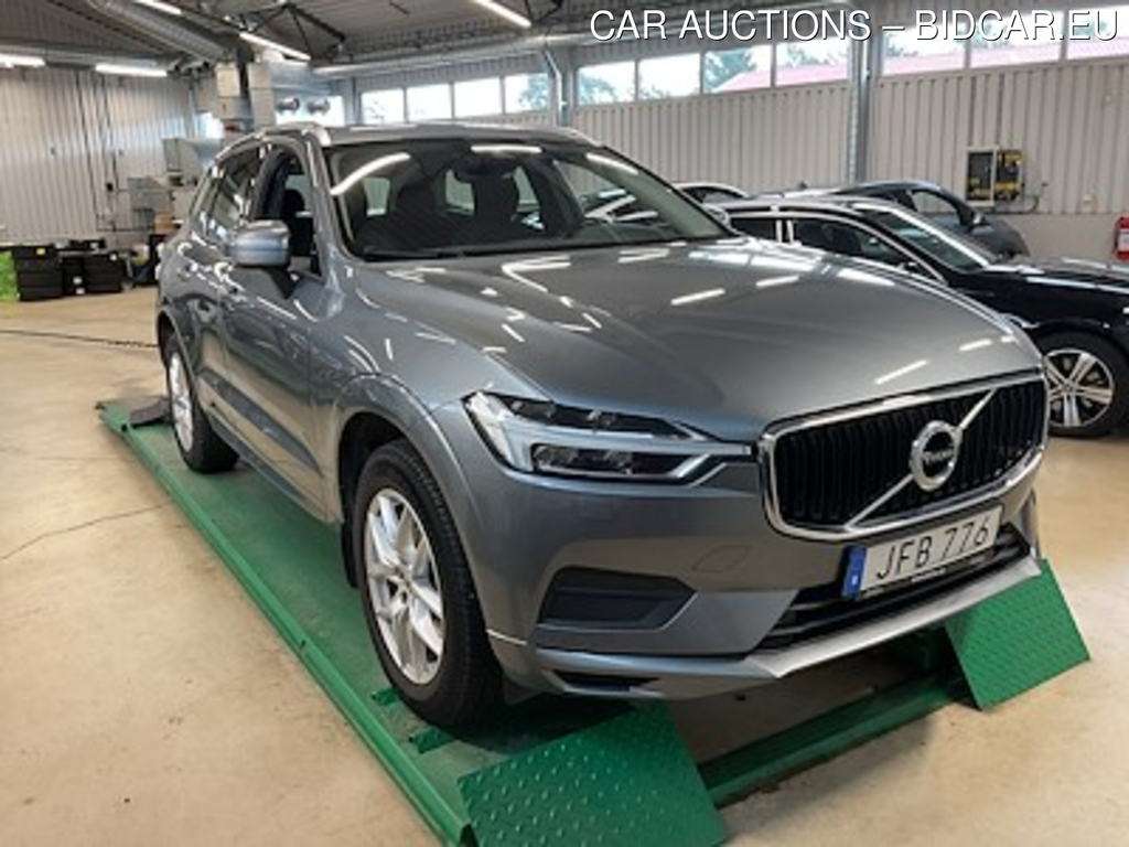 Volvo XC60 D4 AWD Momentum SE Interiror Paket VoC CarPlay Drag