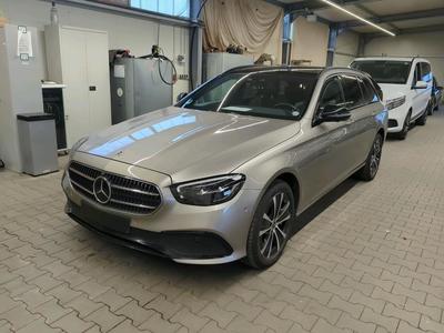 Mercedes-Benz E 300 DE 4MATIC T 9G-TRONIC Avantgarde, 2022