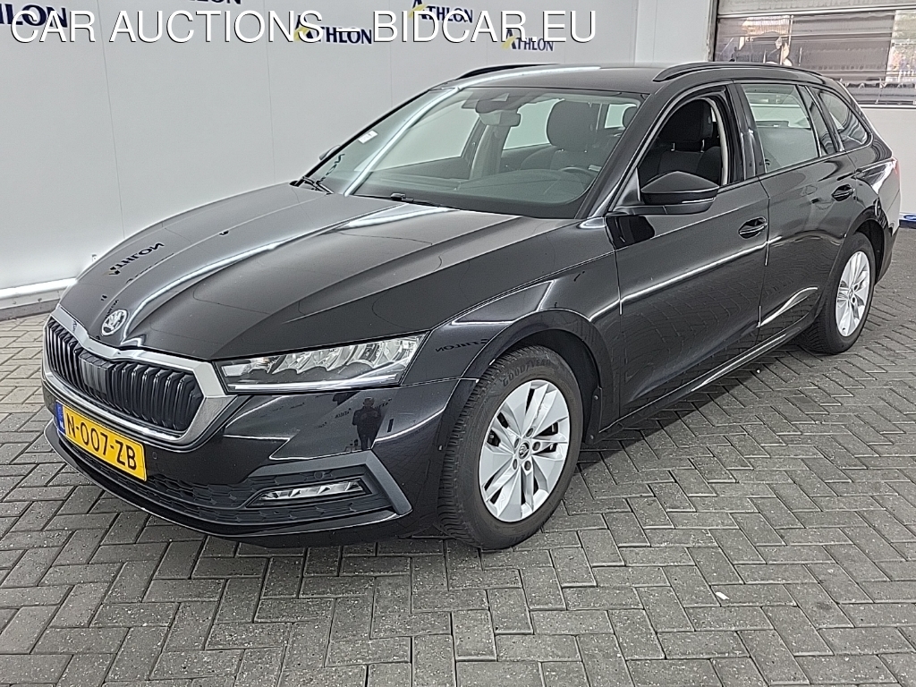 Skoda Octavia combi 1.0 TSI GREENTECH BUSINESS EDITION 5D 81KW, 2022