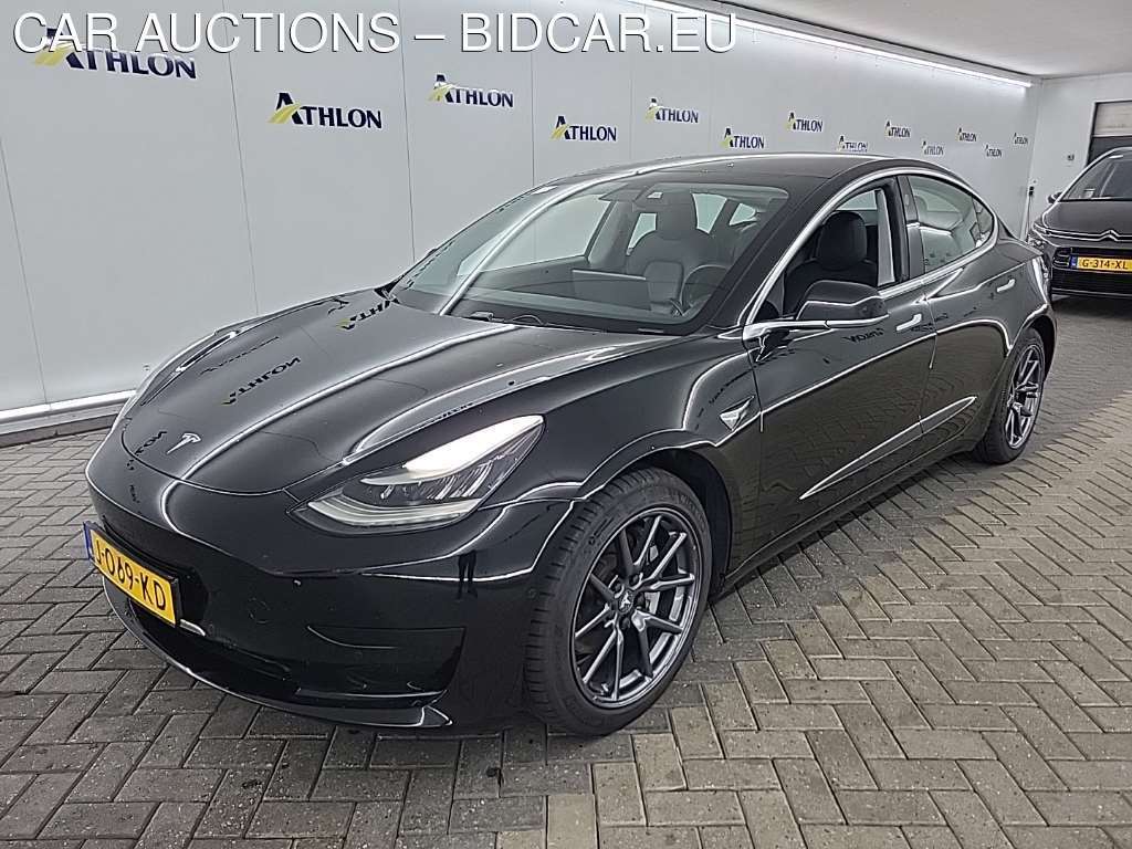 Tesla Model 3 STANDARD RANGE PLUS RWD 4D 225KW, 2020