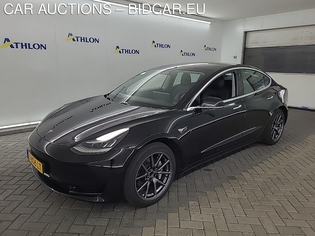 Tesla Model 3 STANDARD RANGE PLUS RWD 4D 225KW, 2020