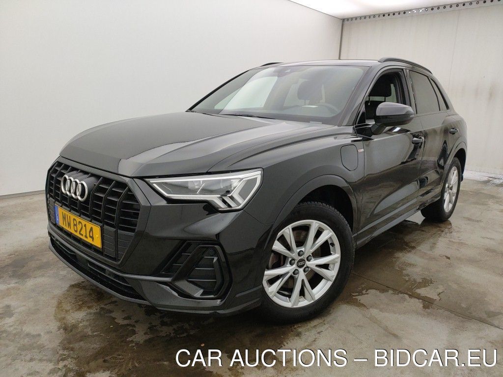 Audi Q3-f3b - 2019 45 TFSIE 245HP S LINE S TRONIC (EU6D-TEMP) 5D, 1