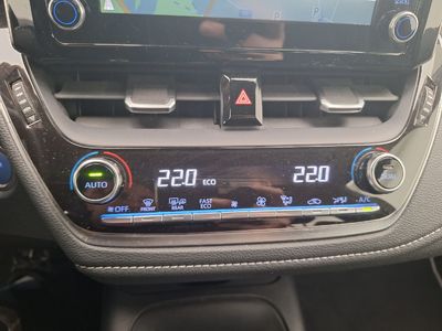 Toyota Corolla-touring TS 19. TOYOTA COROLLA TOURING SPORTS 1.8 HYBRID DYNAMIC E, 1