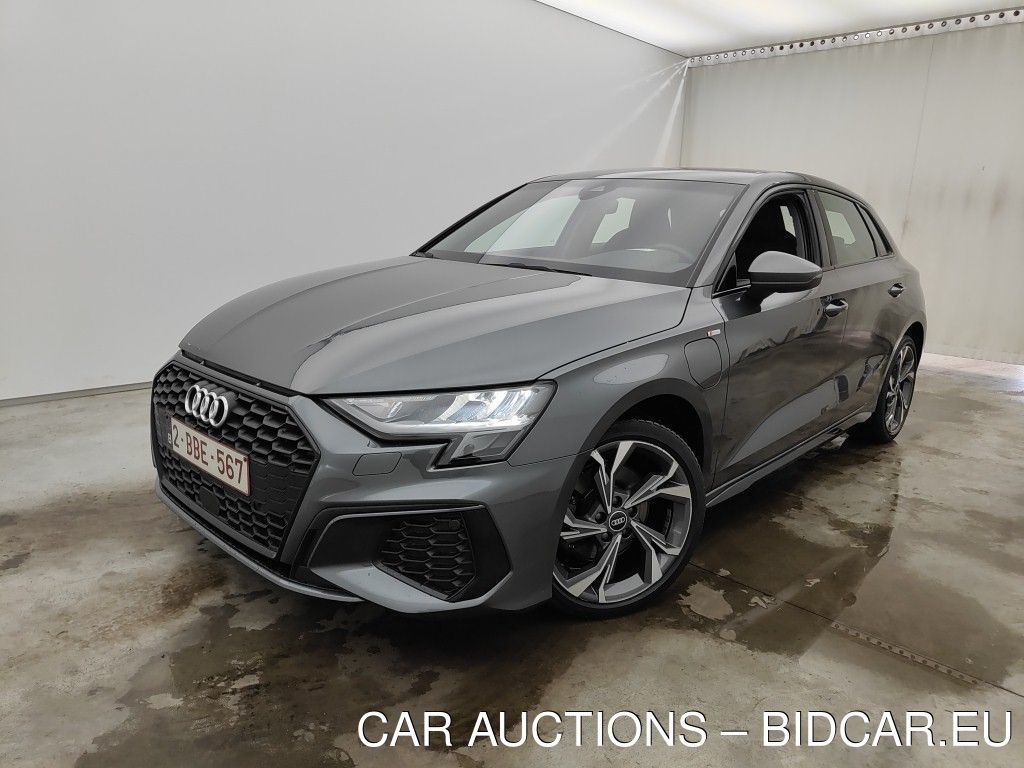 Audi A3sportback-8ya SPORTBACK 1.4 40 TFSI E S LINE 5D, 1