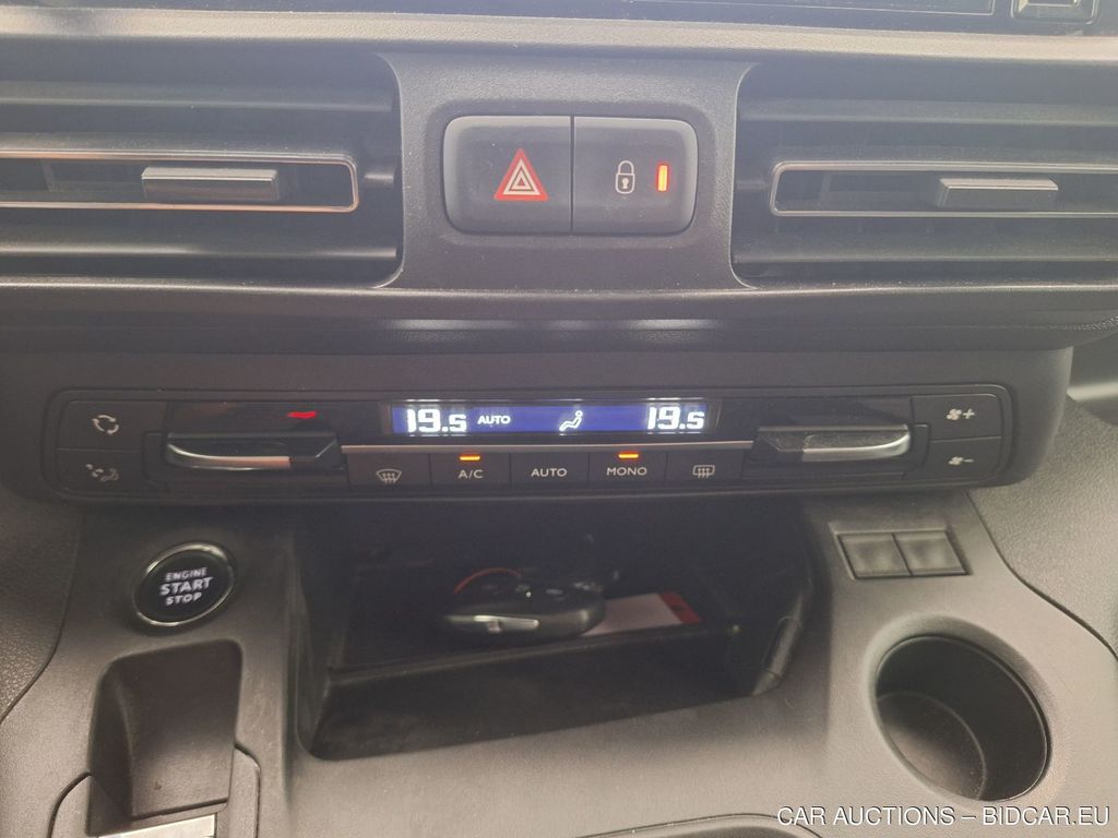 Opel Combolife-e LIFE 18. OPEL COMBO LIFE 1.5 TURBO D BLUEI 75KW S/S EDITION, 1