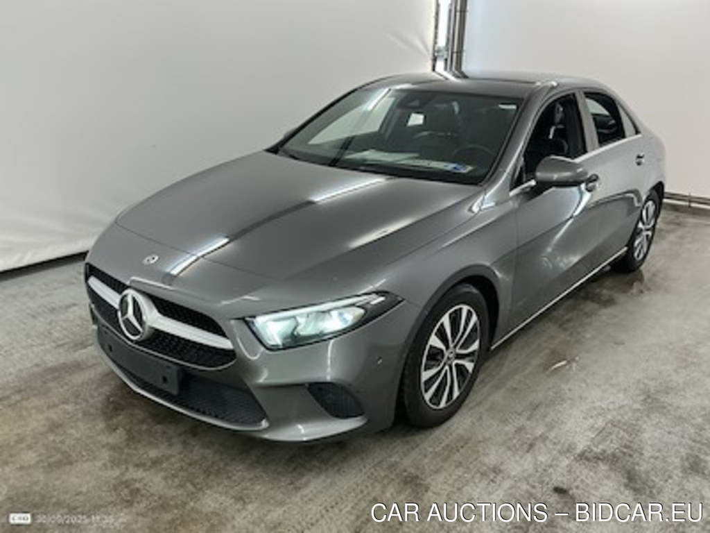 Mercedes-Benz A-class limousine 180 D BUSINESS SOLUTION DCT