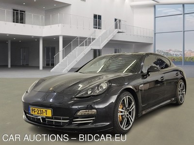 Porsche Panamera 3.0 D, 2013