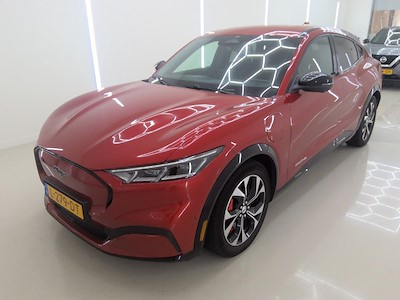 Ford Mustang mach-e 75kWh AWD auto 5d