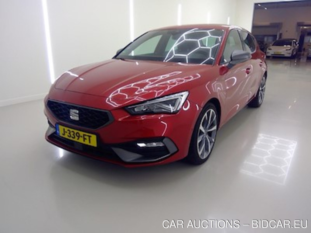 Seat LEON 1.5 eTSI FR Business Intense DSG 5d