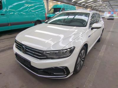 Volkswagen Passat VARIANT 1.4 TSI PLUG-IN-HYBRID DSG GTE, 2022