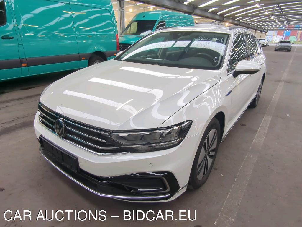 Volkswagen Passat VARIANT 1.4 TSI PLUG-IN-HYBRID DSG GTE, 2022