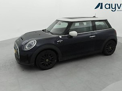 MINI 32.6 kwh cooper SE 184 CV Classic Trim, Comfort Pack Plus, Toit Pano, Camera, GPS