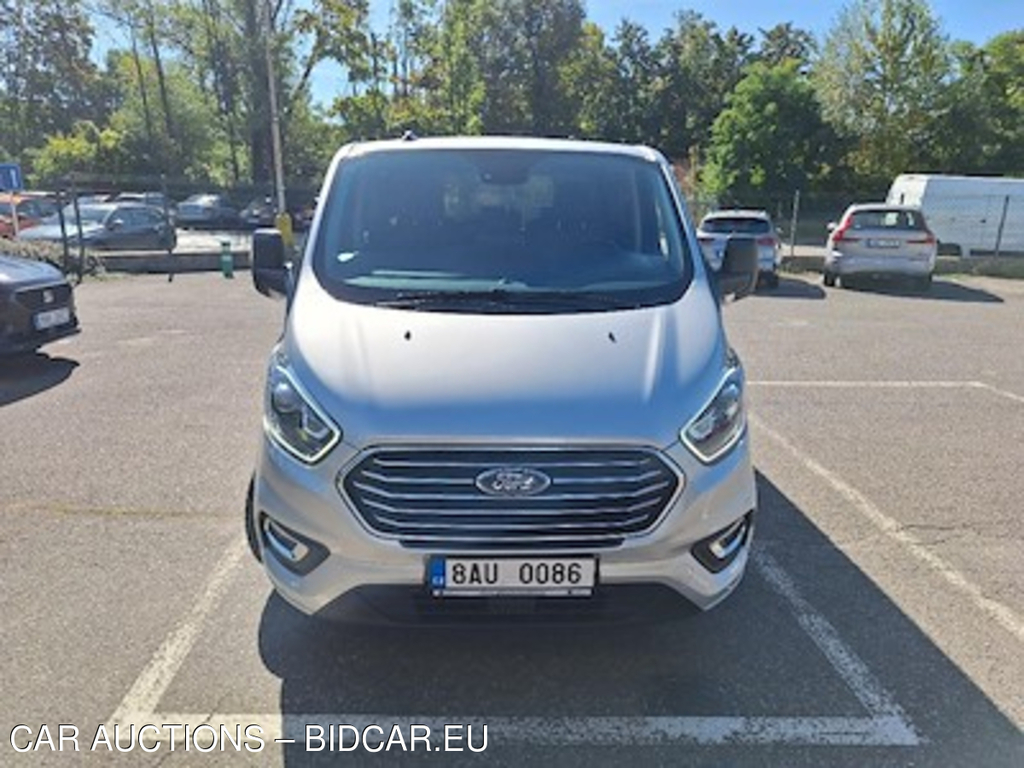 Ford Tourneo 2.0 EcoBlue mHEV 96kW L2 Titanium