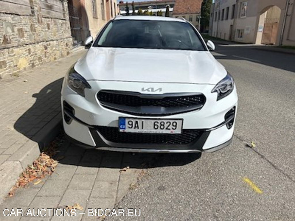 Kia XCeed 1.6 CRDi SCR MHEV DCT Exclusive