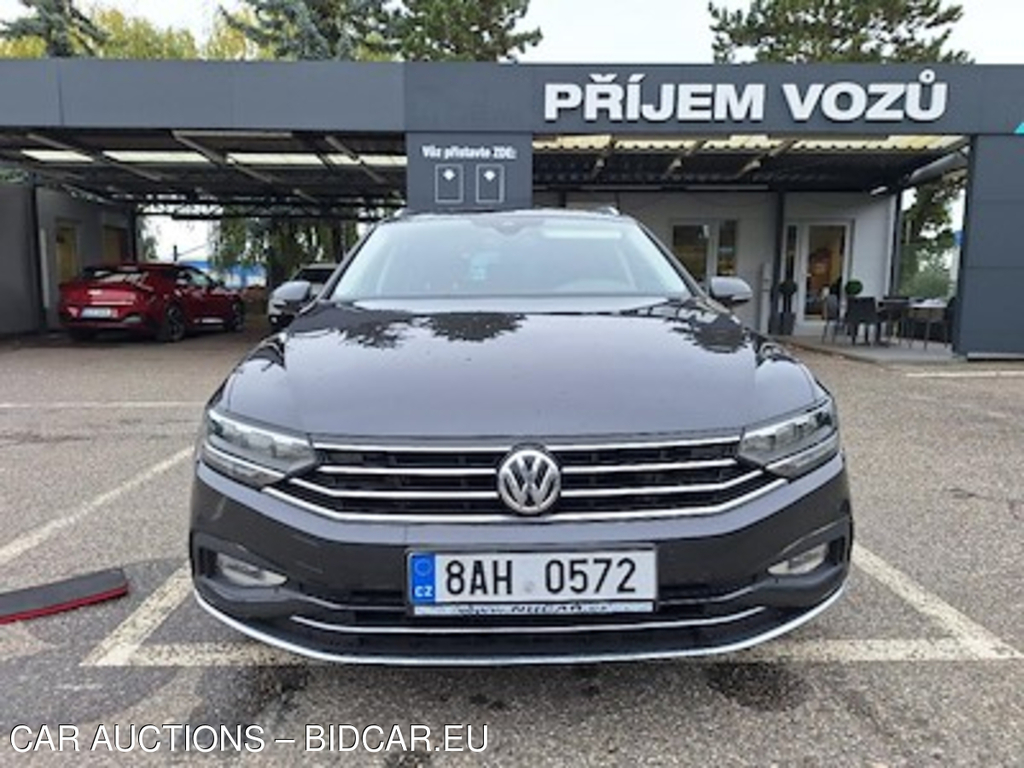 Volkswagen Passat 2.0 TDI 110kW BMT DSG Elegance Variant