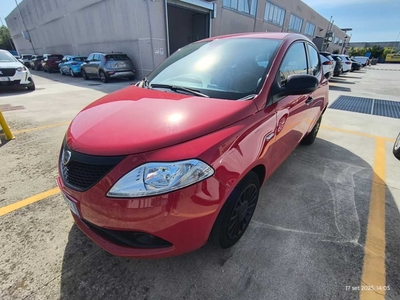 Lancia YPSILON ECOCHIC 1.0 70cv Firefly Hybrid S&amp;S Silver, 2021