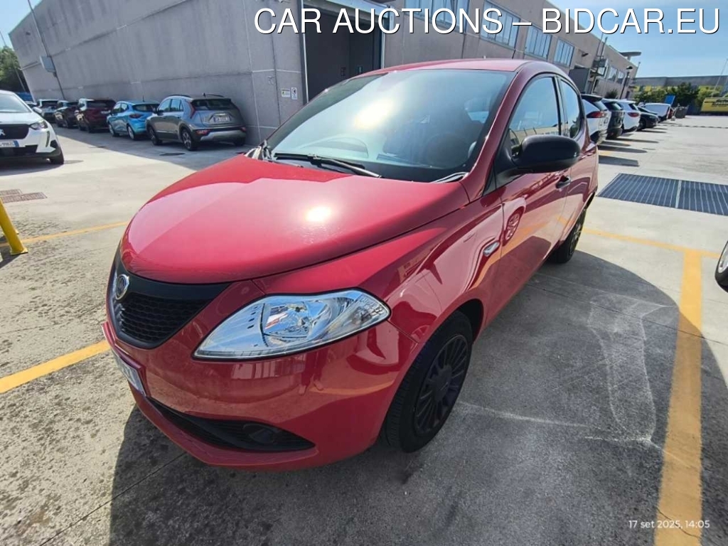 Lancia YPSILON ECOCHIC 1.0 70cv Firefly Hybrid S&amp;S Silver, 2021