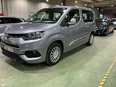 Toyota Proace city verso 1.2I 81KW SWB SHUTTLE