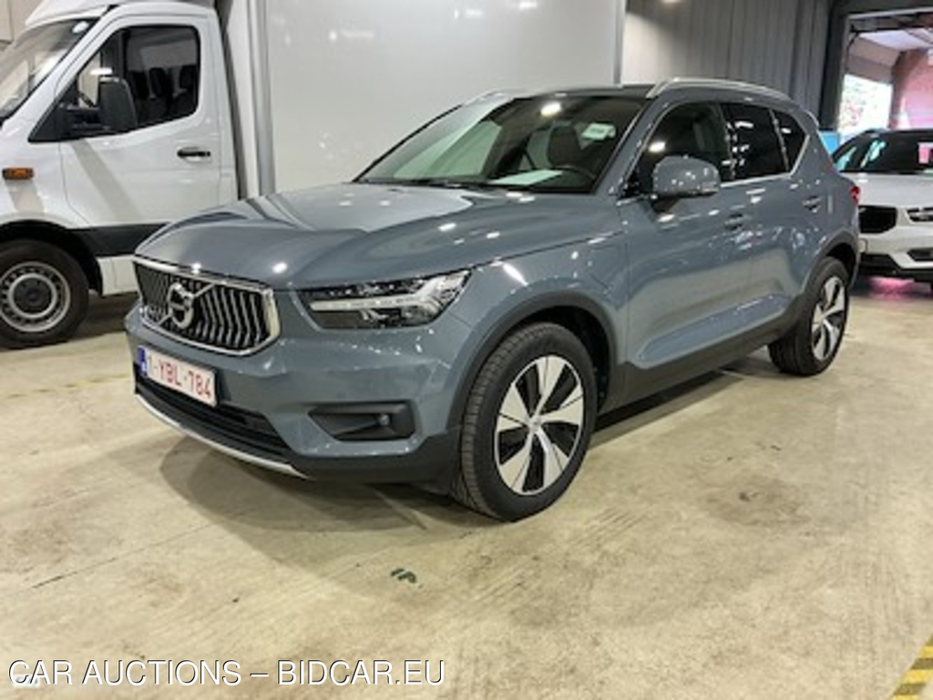 Volvo XC40 1.5 T5 TE PHEV Momentum Pro DCT STOCK