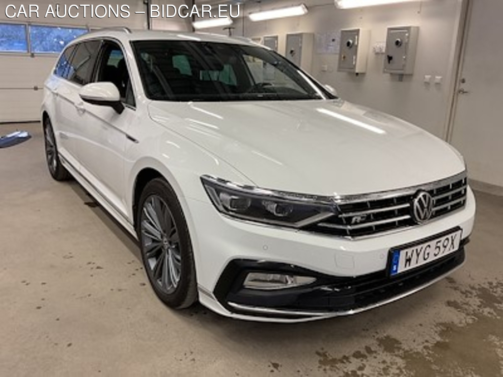 Volkswagen Passat SC 2.0 TDI 4Motion R-Line GT Executive Drag Paket IQ.Light Cockpit Varmare