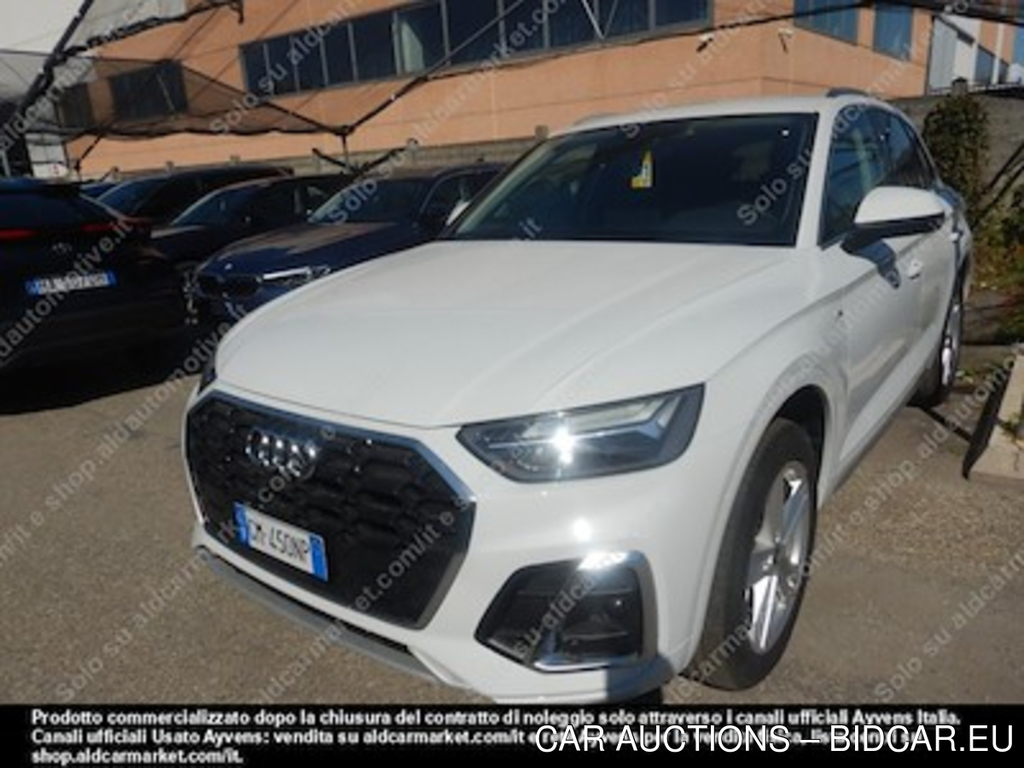 Audi Q5 40 tdi S line -