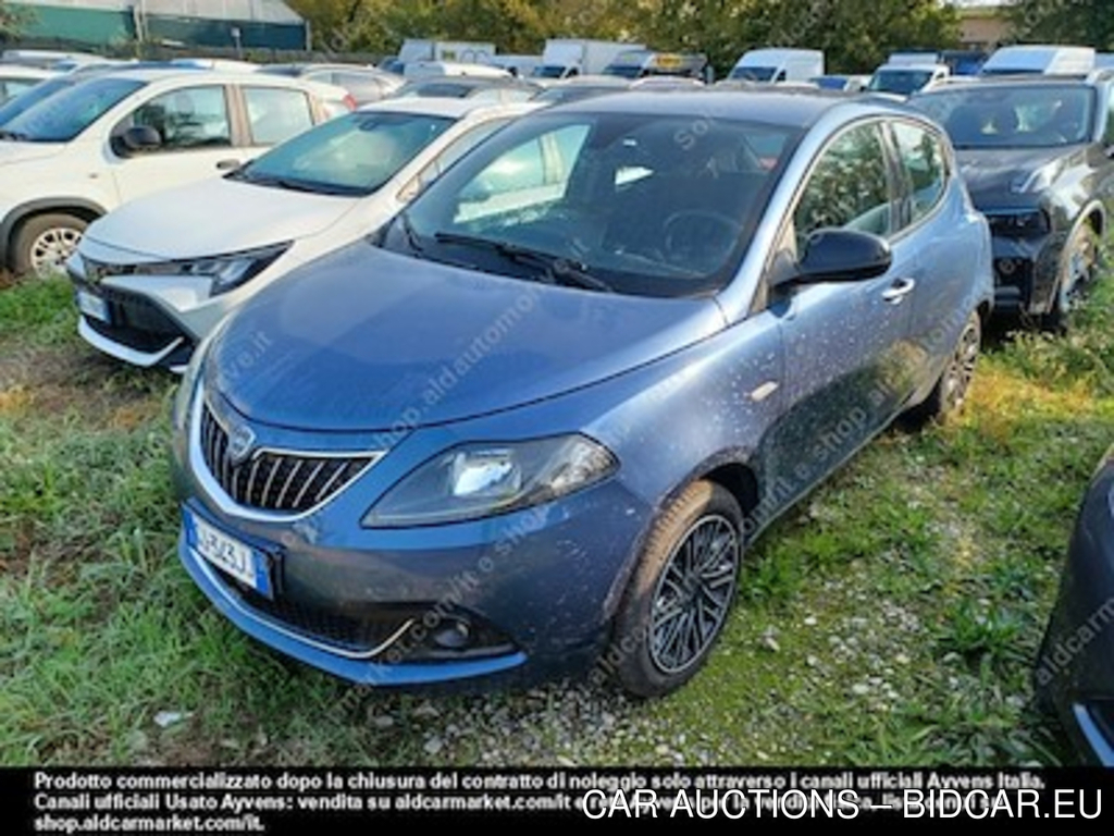 Lancia ypsilon ecochic 1.0 firefly 70cv -